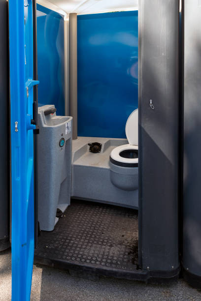 Best Emergency porta potty rental  in Akron, IN